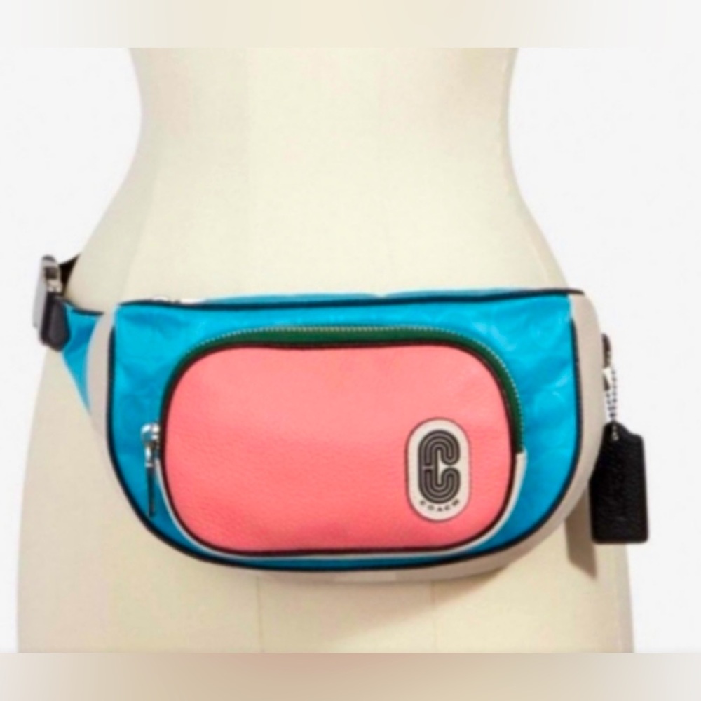 ✨RARE FIND Coach Court Signature Nylon & Leather Colorblock Beltbag! EUC! 💖🤍💙